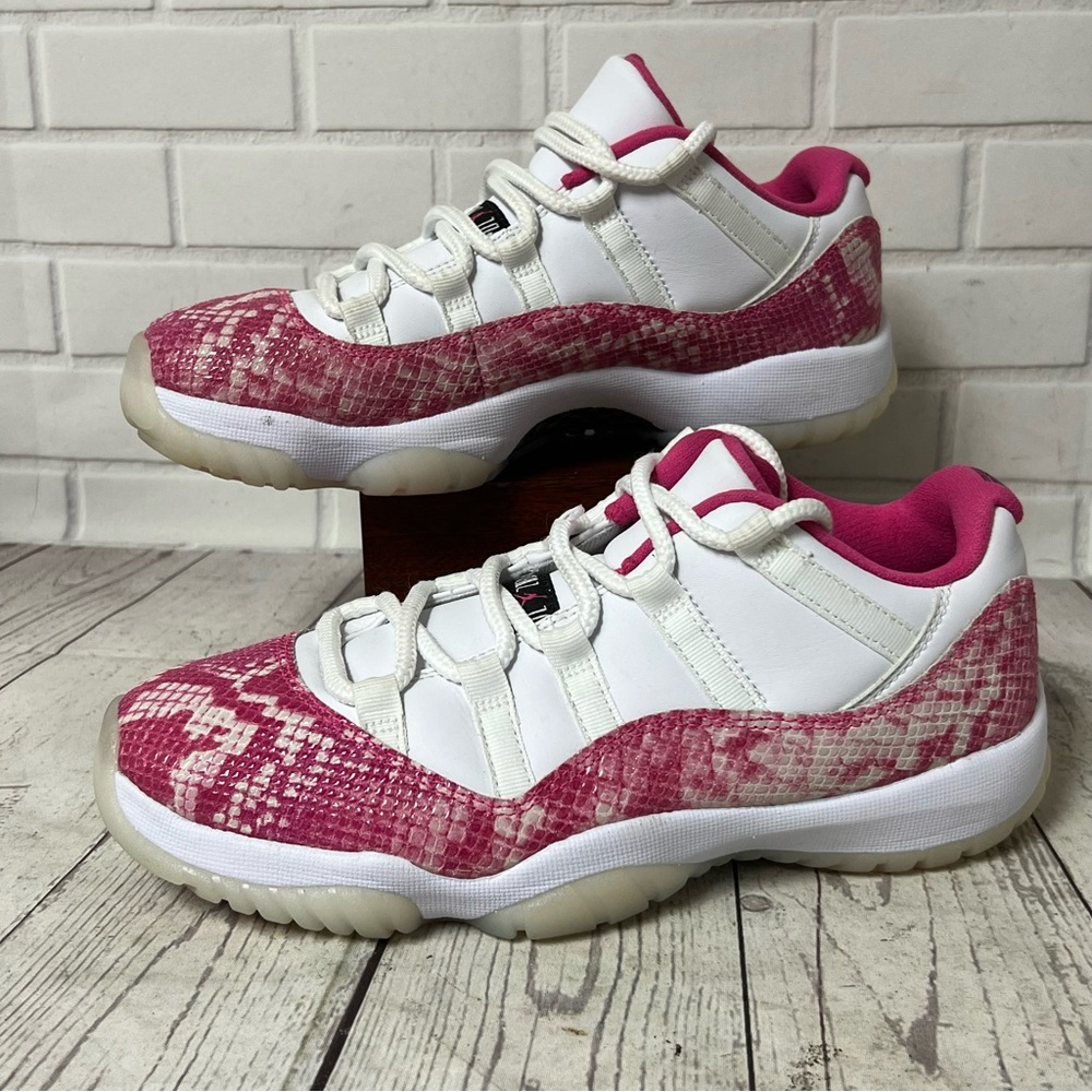 Nike Air Jordan 11 Low Retro XI Pink  Snakeskin AH7860-106 Womens Size 8 - Picture 7 of 14